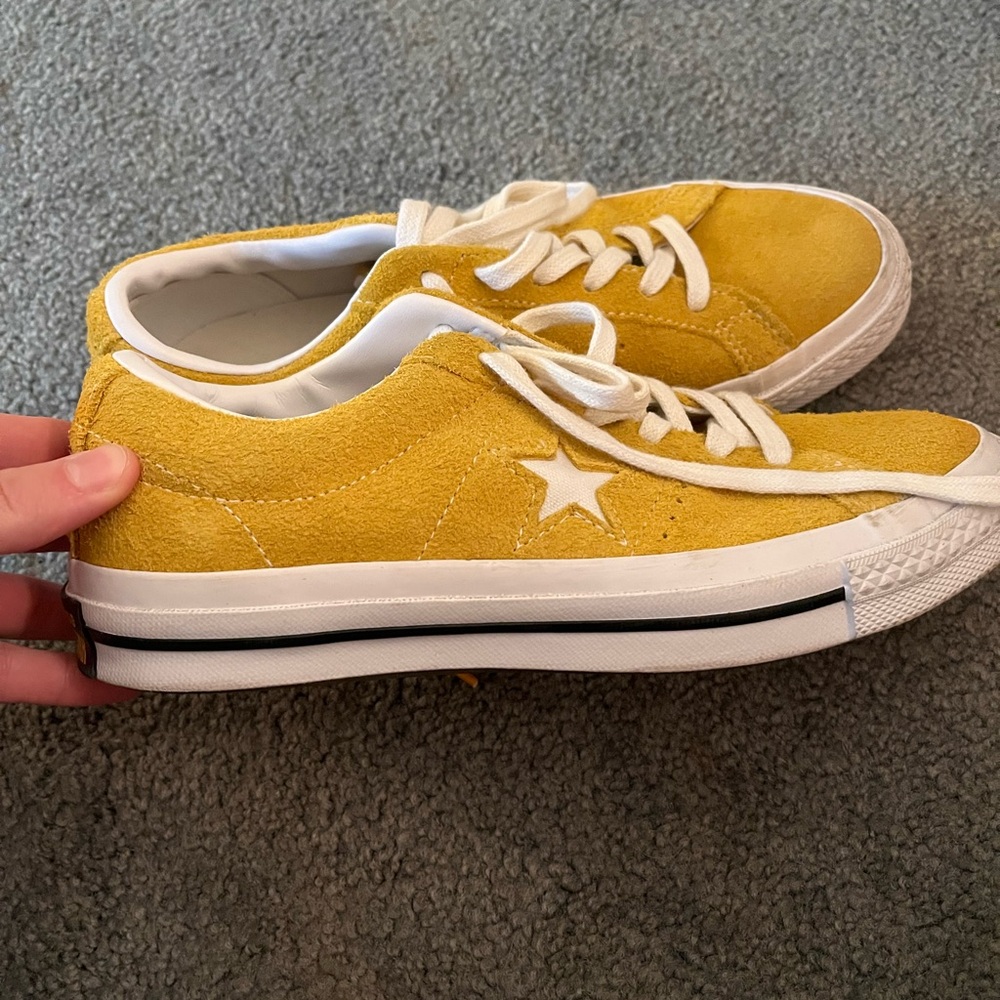 Women’s converse shoes